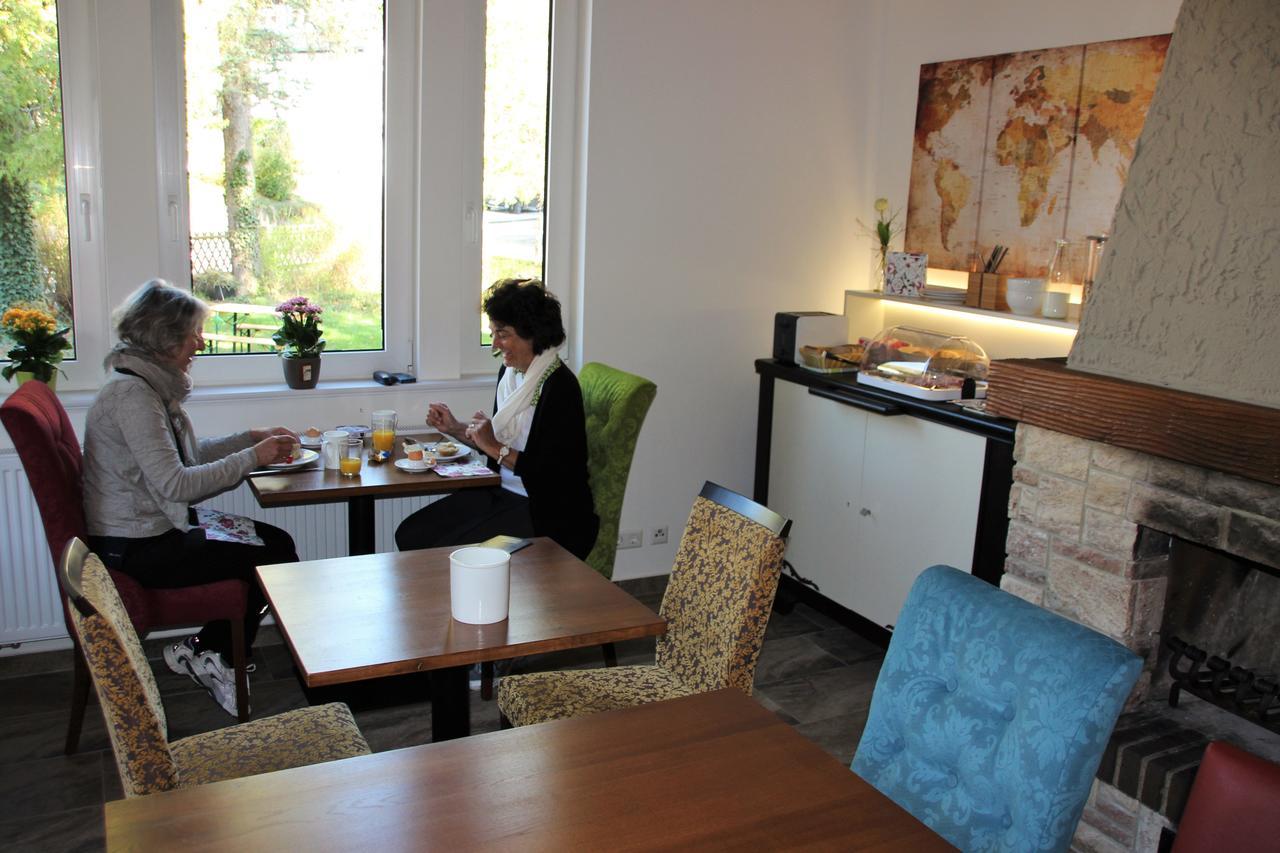 Haus Im Donautal Hotel บอยรอน ภายนอก รูปภาพ
