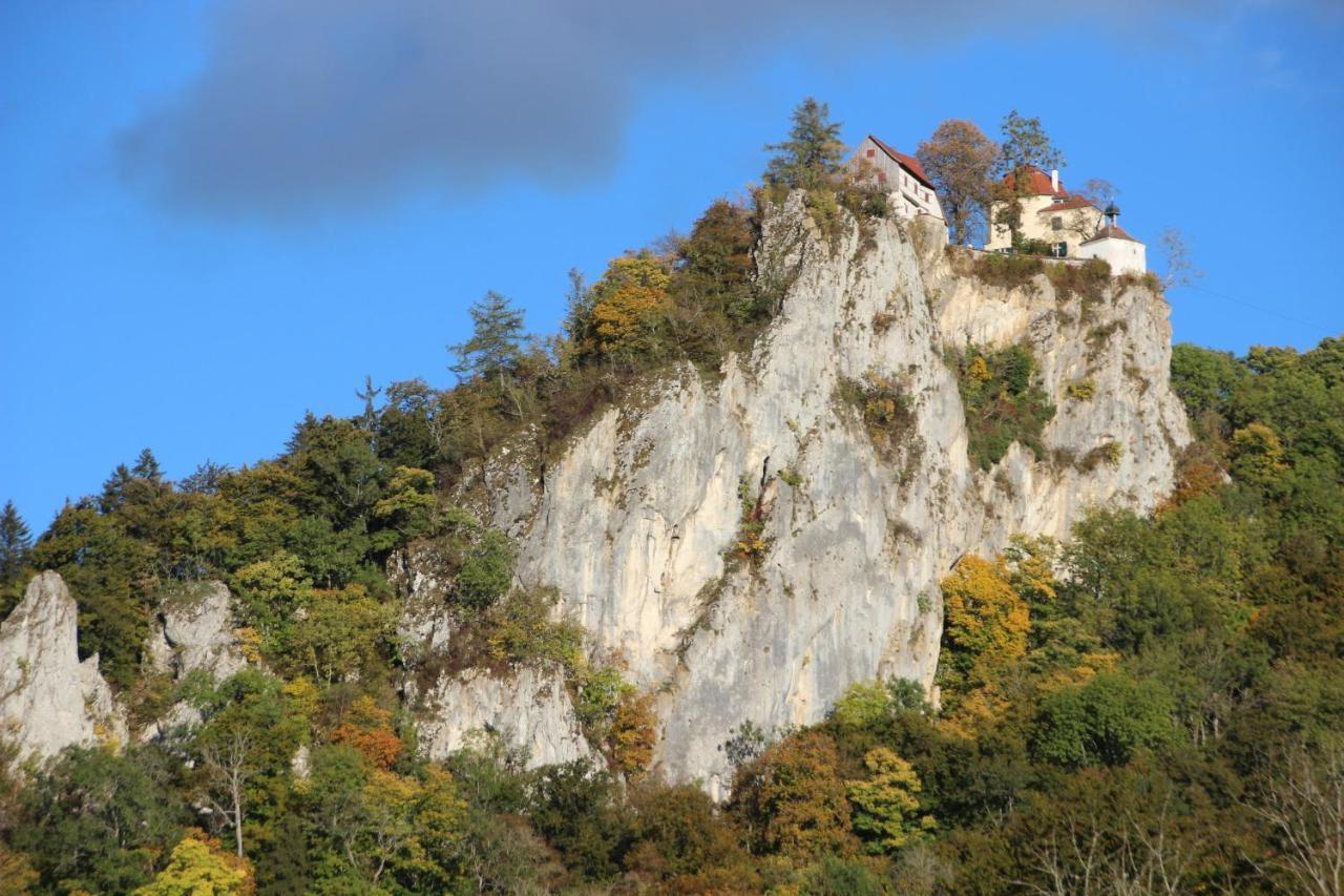 Haus Im Donautal Hotel บอยรอน ภายนอก รูปภาพ
